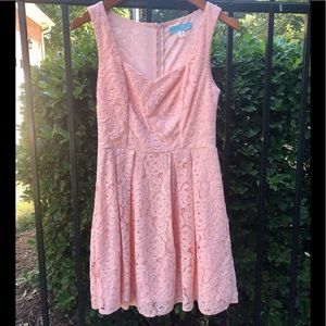 Dina Be Juniors Lace Dress in Peach, Size Medium